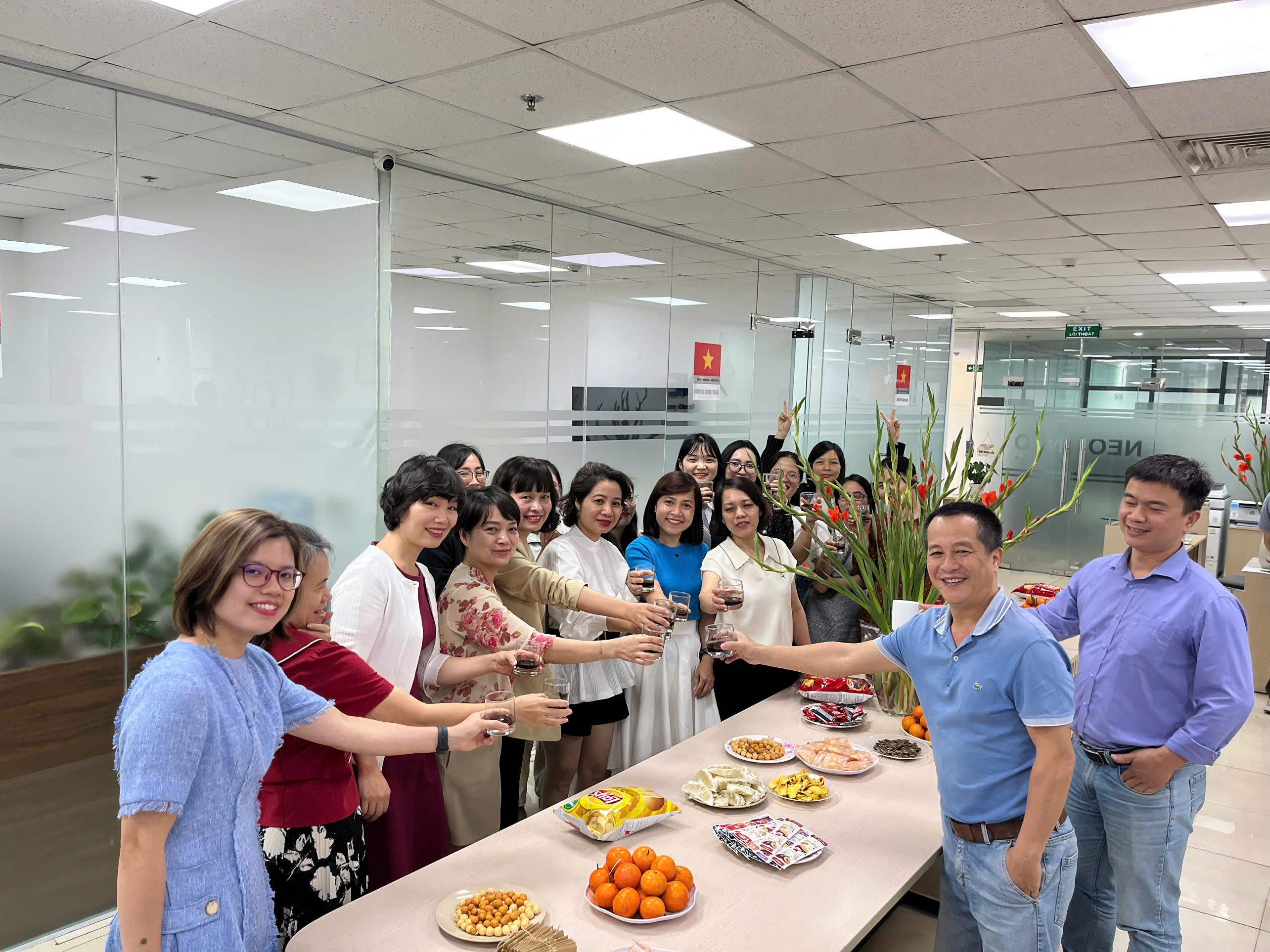 Chúc mừng Ngày Quốc tế Phụ nữ 08/03